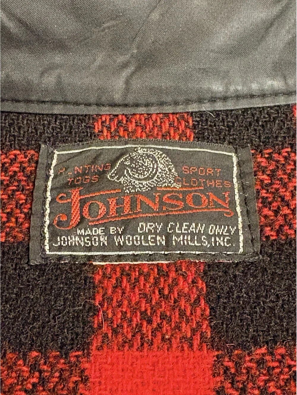 Vintage Johnson Woolen Mills Red Buffalo Plaid Mackinaw Jacket Wool Men’s Size L